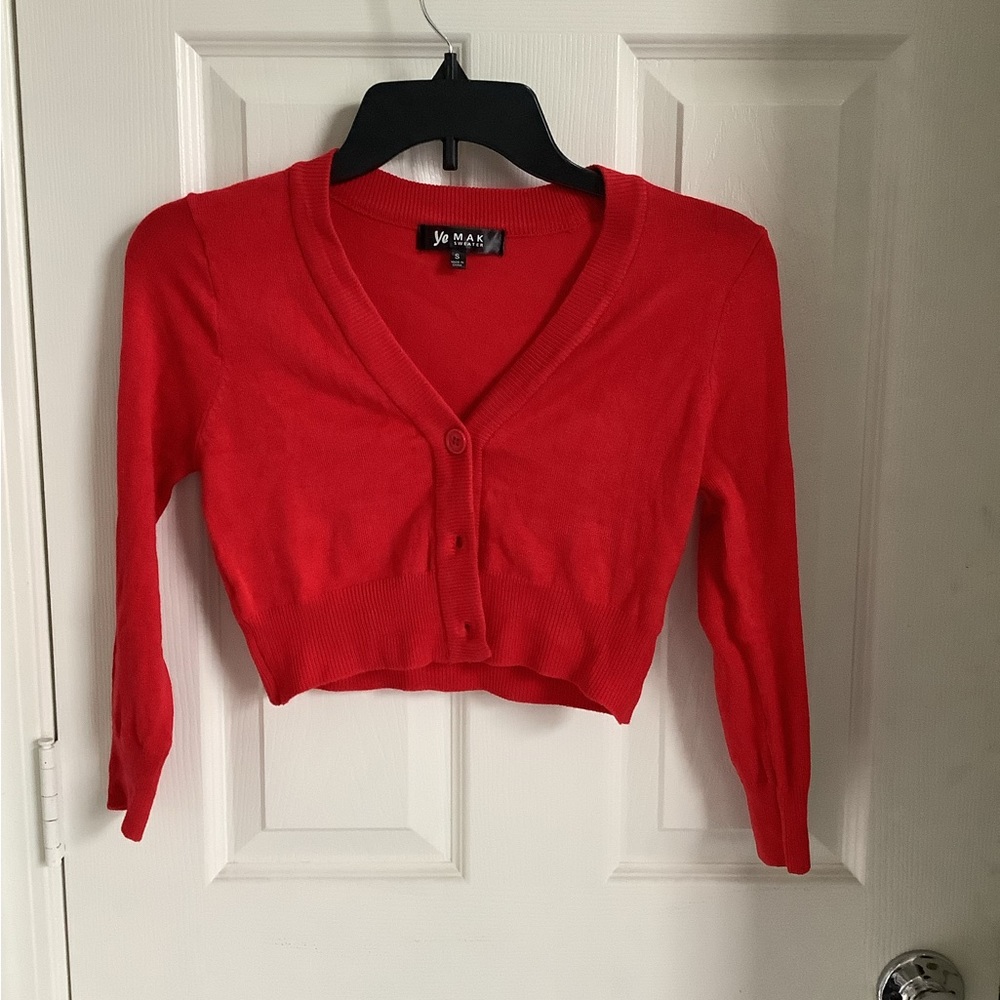 Crop sweater